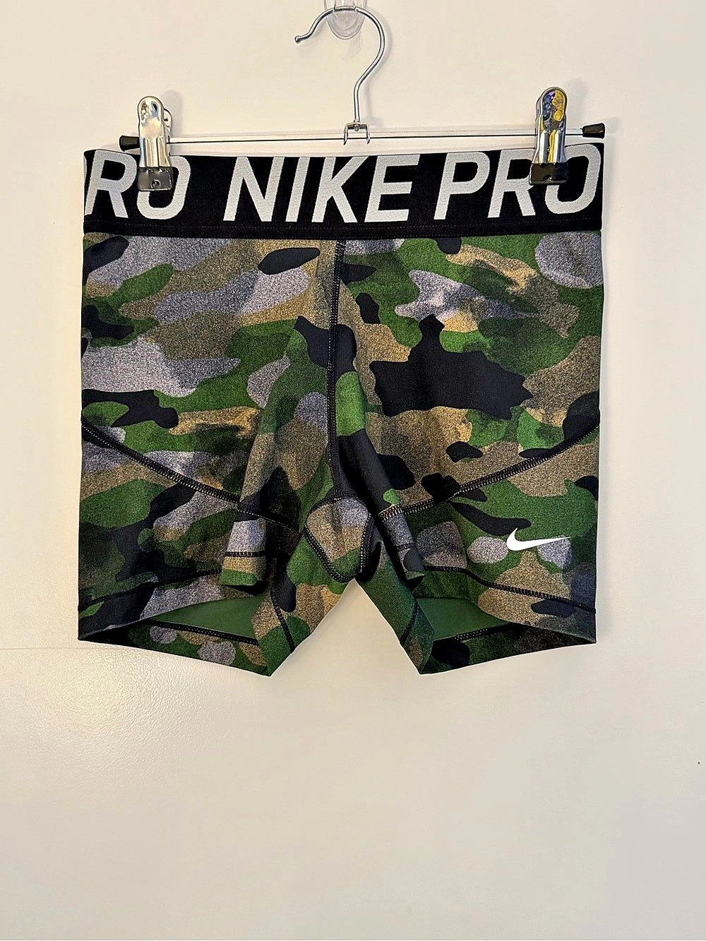 Nike Dri-FIT Camo Boxer Briefs in Green & Black Size Medium